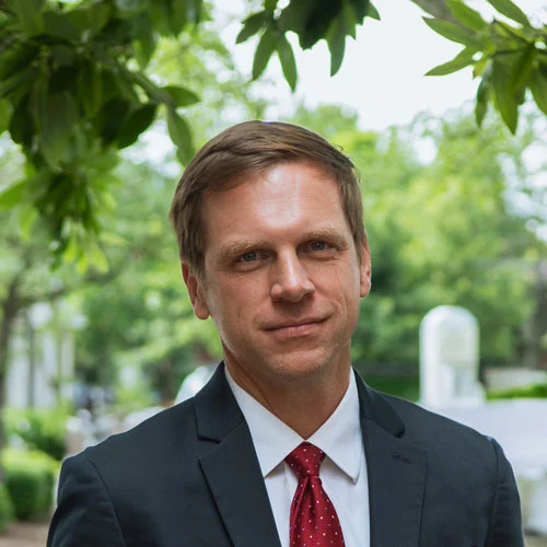 ClarkBatten_75354ec4-b387-462d-a5bb-3fbf3ec1cf5e.png?1760993202471